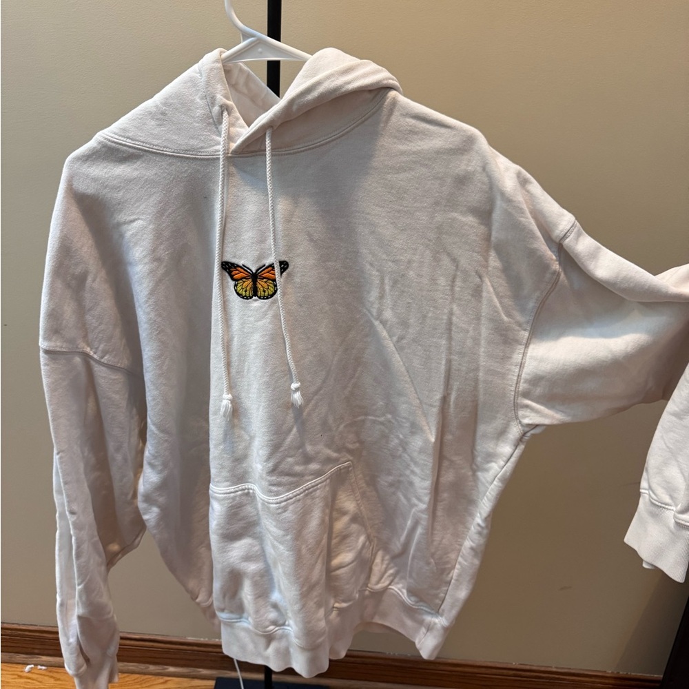 ⭐️Brandy Melville White Hoodie